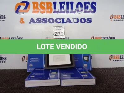 LOTE 291 - 05 REFLETORES DE LED AMBIENTE EXTERNO 100W CADA (NOVO). (NO ESTADO) ATENÇÃO! FAZER A VISITAÇÃO ANTES DE ARREMATAR, NÃO SABEMOS SE FUNCIONA. LEILÃO NÃO TEM GARANTIA E NEM DEVOLUÇÃO, SUJEITO A POSSÍVEIS AVARIAS VISÍVEIS/OCULTAS E/OU AUSÊNCIA DE COMPONENTES.