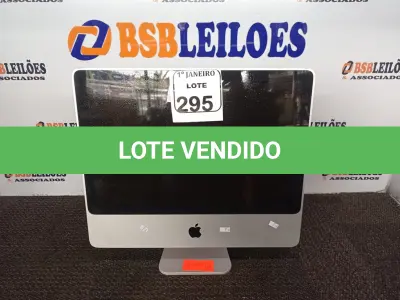 LOTE 295 - 01 IMAC S/TECLADO NA COR BRANCO. (NO ESTADO) ATENÇÃO! FAZER A VISITAÇÃO ANTES DE ARREMATAR, NÃO SABEMOS SE FUNCIONA. LEILÃO NÃO TEM GARANTIA E NEM DEVOLUÇÃO, SUJEITO A POSSÍVEIS AVARIAS VISÍVEIS/OCULTAS E/OU AUSÊNCIA DE COMPONENTES.