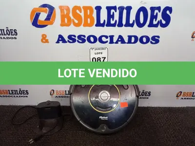 LOTE 087 - 01 ASPIRADOR ROBÔ MARCA IROBOT ROOMBA C/FONTE. (NO ESTADO) ATENÇÃO! FAZER A VISITAÇÃO ANTES DE ARREMATAR, NÃO SABEMOS SE FUNCIONA. LEILÃO NÃO TEM GARANTIA E NEM DEVOLUÇÃO, SUJEITO A POSSÍVEIS AVARIAS VISÍVEIS/OCULTAS E/OU AUSÊNCIA DE COMPONENTES.