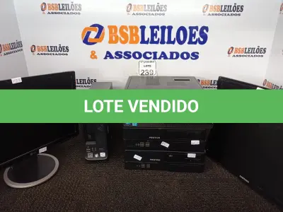 LOTE 239 - 04 CPU’S MARCAS E MODELOS DIVERSOS E 03 MONITORES LCD MARCAS E MODELOS DIVERSOS. (NO ESTADO) ATENÇÃO! FAZER A VISITAÇÃO ANTES DE ARREMATAR, NÃO SABEMOS SE FUNCIONA. LEILÃO NÃO TEM GARANTIA E NEM DEVOLUÇÃO, SUJEITO A POSSÍVEIS AVARIAS VISÍVEIS/OCULTAS E/OU AUSÊNCIA DE COMPONENTES.