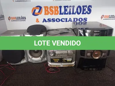 LOTE 382 - 01APARELHO DE SOM C/CAIXA PASSIVA MARCA PHILIPS E 01 APARELHO DE SOM MARCA SAMSUNG S/CAIXA. (NO ESTADO) ATENÇÃO! FAZER A VISITAÇÃO ANTES DE ARREMATAR, NÃO SABEMOS SE FUNCIONA. LEILÃO NÃO TEM GARANTIA E NEM DEVOLUÇÃO, SUJEITO A POSSÍVEIS AVARIAS VISÍVEIS/OCULTAS E/OU AUSÊNCIA DE COMPONENTES.