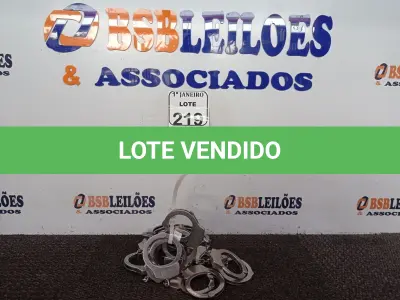 LOTE 219 - 01 ALGEMA DE FERRO, 01 SIRENE DE POLÍCIA, 02 TASERS E SINALIZADORES. (NO ESTADO) ATENÇÃO! FAZER A VISITAÇÃO ANTES DE ARREMATAR, NÃO SABEMOS SE FUNCIONA. LEILÃO NÃO TEM GARANTIA E NEM DEVOLUÇÃO, SUJEITO A POSSÍVEIS AVARIAS VISÍVEIS/OCULTAS E/OU AUSÊNCIA DE COMPONENTES.