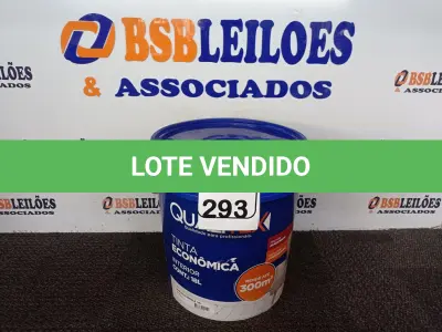 LOTE 293 - 01 GALÃO DE TINTA PARA INTERIOR QUALITEX 18L RENDE ATÉ 300M. (NO ESTADO) ATENÇÃO! FAZER A VISITAÇÃO ANTES DE ARREMATAR, NÃO SABEMOS SE FUNCIONA. LEILÃO NÃO TEM GARANTIA E NEM DEVOLUÇÃO, SUJEITO A POSSÍVEIS AVARIAS VISÍVEIS/OCULTAS E/OU AUSÊNCIA DE COMPONENTES.