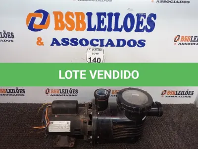 LOTE 140 - 01 MOTOR DE INDUÇÃO GAIOLA COM PRÉ FILTRO E TERMÓSTATO.  (NO ESTADO) ATENÇÃO! FAZER A VISITAÇÃO ANTES DE ARREMATAR, NÃO SABEMOS SE FUNCIONA. LEILÃO NÃO TEM GARANTIA E NEM DEVOLUÇÃO, SUJEITO A POSSÍVEIS AVARIAS VISÍVEIS/OCULTAS E/OU AUSÊNCIA DE COMPONENTES.