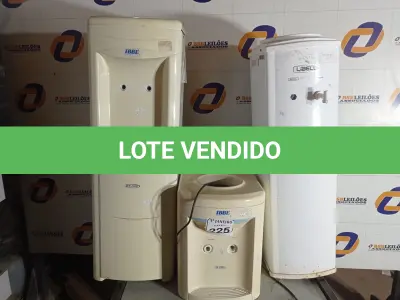 LOTE 225 - 03 BEBEDOUROS P/GARRAFÃO SENDO 01 DE PAREDE MARCAS E MODELOS DIVERSOS C/AVARIAS. (NO ESTADO) ATENÇÃO! FAZER A VISITAÇÃO ANTES DE ARREMATAR, NÃO SABEMOS SE FUNCIONA. LEILÃO NÃO TEM GARANTIA E NEM DEVOLUÇÃO, SUJEITO A POSSÍVEIS AVARIAS VISÍVEIS/OCULTAS E/OU AUSÊNCIA DE COMPONENTES.