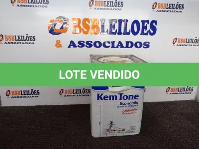 LOTE 361 - 01 LATA DE TINTA ACRÍLICA NA COR VERMELHO 18L MARCA SHERWIN WILLIANS. (NO ESTADO) ATENÇÃO! FAZER A VISITAÇÃO ANTES DE ARREMATAR, NÃO SABEMOS SE FUNCIONA. LEILÃO NÃO TEM GARANTIA E NEM DEVOLUÇÃO, SUJEITO A POSSÍVEIS AVARIAS VISÍVEIS/OCULTAS E/OU AUSÊNCIA DE COMPONENTES.