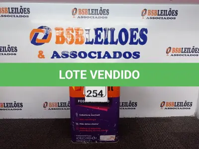 LOTE 254 - 01 LATA DE TINTA BASE ACRÍLICO INTERIOR E EXTERIOR NA COR BRANCO. (NO ESTADO) ATENÇÃO! FAZER A VISITAÇÃO ANTES DE ARREMATAR, NÃO SABEMOS SE FUNCIONA. LEILÃO NÃO TEM GARANTIA E NEM DEVOLUÇÃO, SUJEITO A POSSÍVEIS AVARIAS VISÍVEIS/OCULTAS E/OU AUSÊNCIA DE COMPONENTES.