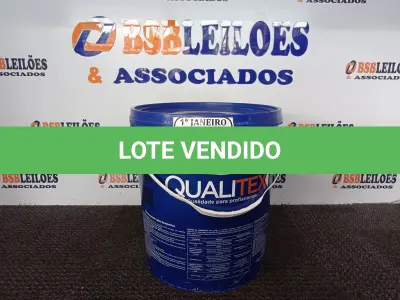 LOTE 308 - 01 GALÃO DE TINTA PARA INTERIOR QUALITEX 18L RENDE ATÉ 300M. (NO ESTADO) ATENÇÃO! FAZER A VISITAÇÃO ANTES DE ARREMATAR, NÃO SABEMOS SE FUNCIONA. LEILÃO NÃO TEM GARANTIA E NEM DEVOLUÇÃO, SUJEITO A POSSÍVEIS AVARIAS VISÍVEIS/OCULTAS E/OU AUSÊNCIA DE COMPONENTES.