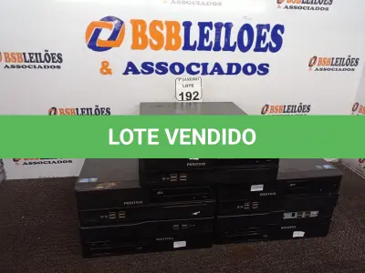 LOTE 192 - 05 CPU’S MARCA POSITIVO P/RETIRADA DE PEÇAS. (NO ESTADO) ATENÇÃO! FAZER A VISITAÇÃO ANTES DE ARREMATAR, NÃO SABEMOS SE FUNCIONA. LEILÃO NÃO TEM GARANTIA E NEM DEVOLUÇÃO, SUJEITO A POSSÍVEIS AVARIAS VISÍVEIS/OCULTAS E/OU AUSÊNCIA DE COMPONENTES.