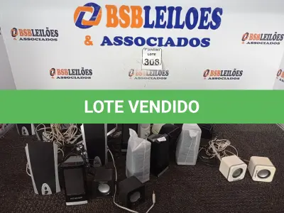 LOTE 306 - 01 LOTE C/VÁRIAS CAIXAS DE SOM P/PC MARCAS E MODELOS DIVERSOS. (NO ESTADO) ATENÇÃO! FAZER A VISITAÇÃO ANTES DE ARREMATAR, NÃO SABEMOS SE FUNCIONA. LEILÃO NÃO TEM GARANTIA E NEM DEVOLUÇÃO, SUJEITO A POSSÍVEIS AVARIAS VISÍVEIS/OCULTAS E/OU AUSÊNCIA DE COMPONENTES.