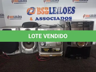 LOTE 382 - 01APARELHO DE SOM C/CAIXA PASSIVA MARCA PHILIPS E 01 APARELHO DE SOM MARCA SAMSUNG S/CAIXA. (NO ESTADO) ATENÇÃO! FAZER A VISITAÇÃO ANTES DE ARREMATAR, NÃO SABEMOS SE FUNCIONA. LEILÃO NÃO TEM GARANTIA E NEM DEVOLUÇÃO, SUJEITO A POSSÍVEIS AVARIAS VISÍVEIS/OCULTAS E/OU AUSÊNCIA DE COMPONENTES.
