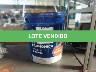 LOTE 494 - 01 GALÃO DE TINTA PARA INTERIOR QUALITEX 18L RENDE ATÉ 300M. (NO ESTADO) ATENÇÃO! FAZER A VISITAÇÃO ANTES DE ARREMATAR, NÃO SABEMOS SE FUNCIONA. LEILÃO NÃO TEM GARANTIA E NEM DEVOLUÇÃO, SUJEITO A POSSÍVEIS AVARIAS VISÍVEIS/OCULTAS E/OU AUSÊNCIA DE COMPONENTES.