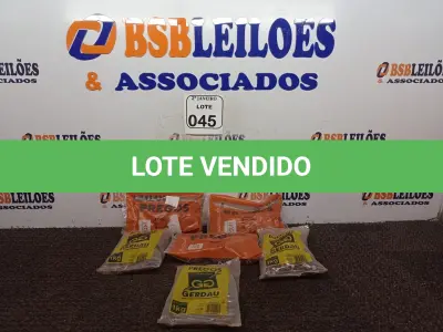 LOTE 045 - 6KG DE PREGOS MARCAS E MODELOS DIVERSOS. (NO ESTADO) ATENÇÃO! FAZER A VISITAÇÃO ANTES DE ARREMATAR, NÃO SABEMOS SE FUNCIONA. LEILÃO NÃO TEM GARANTIA E NEM DEVOLUÇÃO, SUJEITO A POSSÍVEIS AVARIAS VISÍVEIS/OCULTAS E/OU AUSÊNCIA DE COMPONENTES.