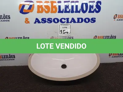 LOTE 154 - 01 CUBA OVAL NA COR BRANCA(NOVO). (NO ESTADO) ATENÇÃO! FAZER A VISITAÇÃO ANTES DE ARREMATAR, NÃO SABEMOS SE FUNCIONA. LEILÃO NÃO TEM GARANTIA E NEM DEVOLUÇÃO, SUJEITO A POSSÍVEIS AVARIAS VISÍVEIS/OCULTAS E/OU AUSÊNCIA DE COMPONENTES.