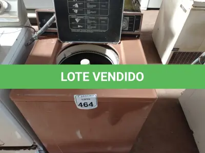 LOTE 464 - 01 MÁQUINA DE LAVAR MARCA WHITE WESTING HOUSE. (NO ESTADO) ATENÇÃO! FAZER A VISITAÇÃO ANTES DE ARREMATAR, NÃO SABEMOS SE FUNCIONA. LEILÃO NÃO TEM GARANTIA E NEM DEVOLUÇÃO, SUJEITO A POSSÍVEIS AVARIAS VISÍVEIS/OCULTAS E/OU AUSÊNCIA DE COMPONENTES.