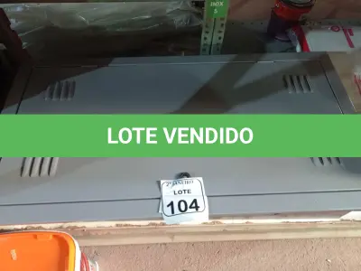 LOTE 104 - 01 QUADRO ELÉTRICO. (NO ESTADO) ATENÇÃO! FAZER A VISITAÇÃO ANTES DE ARREMATAR, NÃO SABEMOS SE FUNCIONA. LEILÃO NÃO TEM GARANTIA E NEM DEVOLUÇÃO, SUJEITO A POSSÍVEIS AVARIAS VISÍVEIS/OCULTAS E/OU AUSÊNCIA DE COMPONENTES.