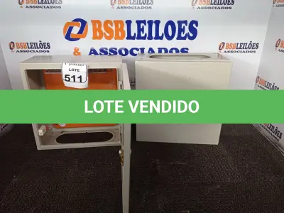 LOTE 511 - 02 QUADROS DE DISTRIBUIÇÃO ELÉTRICA DE FERRO. (NO ESTADO) ATENÇÃO! FAZER A VISITAÇÃO ANTES DE ARREMATAR, NÃO SABEMOS SE FUNCIONA. LEILÃO NÃO TEM GARANTIA E NEM DEVOLUÇÃO, SUJEITO A POSSÍVEIS AVARIAS VISÍVEIS/OCULTAS E/OU AUSÊNCIA DE COMPONENTES.