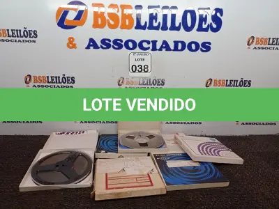 LOTE 038 - 05 FITAS P/GRAVADOR DE ROLOS ANTIGAS. (NO ESTADO) ATENÇÃO! FAZER A VISITAÇÃO ANTES DE ARREMATAR, NÃO SABEMOS SE FUNCIONA. LEILÃO NÃO TEM GARANTIA E NEM DEVOLUÇÃO, SUJEITO A POSSÍVEIS AVARIAS VISÍVEIS/OCULTAS E/OU AUSÊNCIA DE COMPONENTES.
