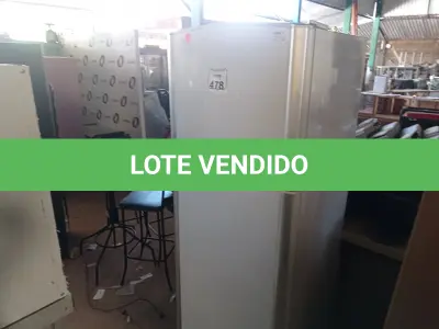 LOTE 478 - 01 GELADEIRA 220V MARCA BRASTEMP. (NO ESTADO) ATENÇÃO! FAZER A VISITAÇÃO ANTES DE ARREMATAR, NÃO SABEMOS SE FUNCIONA. LEILÃO NÃO TEM GARANTIA E NEM DEVOLUÇÃO, SUJEITO A POSSÍVEIS AVARIAS VISÍVEIS/OCULTAS E/OU AUSÊNCIA DE COMPONENTES.