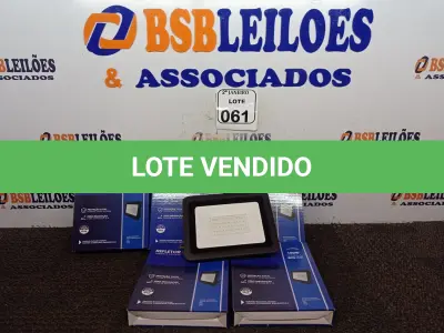 LOTE 061 - 05 REFLETORES DE LED 100W. (NO ESTADO) ATENÇÃO! FAZER A VISITAÇÃO ANTES DE ARREMATAR, NÃO SABEMOS SE FUNCIONA. LEILÃO NÃO TEM GARANTIA E NEM DEVOLUÇÃO, SUJEITO A POSSÍVEIS AVARIAS VISÍVEIS/OCULTAS E/OU AUSÊNCIA DE COMPONENTES.