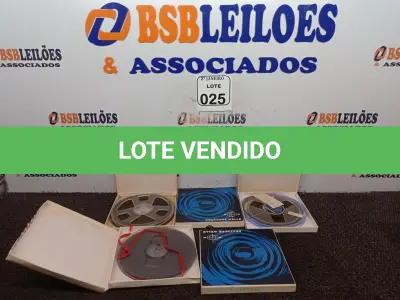 LOTE 025 - 05 FITAS P/GRAVADOR DE ROLOS ANTIGAS. (NO ESTADO) ATENÇÃO! FAZER A VISITAÇÃO ANTES DE ARREMATAR, NÃO SABEMOS SE FUNCIONA. LEILÃO NÃO TEM GARANTIA E NEM DEVOLUÇÃO, SUJEITO A POSSÍVEIS AVARIAS VISÍVEIS/OCULTAS E/OU AUSÊNCIA DE COMPONENTES.