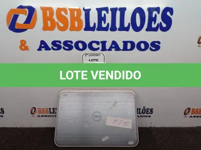 LOTE 031 - 01 NOTEBOOK MARCA DELL I5DE 3° GERAÇÃO 240SSD SEGURANDO BATERIA. (NO ESTADO) ATENÇÃO! FAZER A VISITAÇÃO ANTES DE ARREMATAR, NÃO SABEMOS SE FUNCIONA. LEILÃO NÃO TEM GARANTIA E NEM DEVOLUÇÃO, SUJEITO A POSSÍVEIS AVARIAS VISÍVEIS/OCULTAS E/OU AUSÊNCIA DE COMPONENTES.