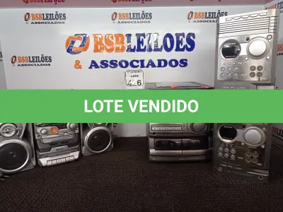 LOTE 426 - 04 APARELHOS DE SOM MARCAS E MODELOS DIVERSOS. (NO ESTADO) ATENÇÃO! FAZER A VISITAÇÃO ANTES DE ARREMATAR, NÃO SABEMOS SE FUNCIONA. LEILÃO NÃO TEM GARANTIA E NEM DEVOLUÇÃO, SUJEITO A POSSÍVEIS AVARIAS VISÍVEIS/OCULTAS E/OU AUSÊNCIA DE COMPONENTES.