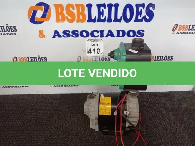 LOTE 419 - 01 BOMBA DE PRESSURIZAÇÃO DE ÁGUA COM PRESSOSTATO 220V. (NO ESTADO) ATENÇÃO! FAZER A VISITAÇÃO ANTES DE ARREMATAR, NÃO SABEMOS SE FUNCIONA. LEILÃO NÃO TEM GARANTIA E NEM DEVOLUÇÃO, SUJEITO A POSSÍVEIS AVARIAS VISÍVEIS/OCULTAS E/OU AUSÊNCIA DE COMPONENTES.