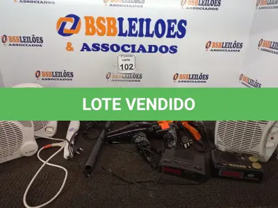 LOTE 102 - 03 AQUECEDORES MARCAS E MODELOS DIVERSOS. (NO ESTADO) ATENÇÃO! FAZER A VISITAÇÃO ANTES DE ARREMATAR, NÃO SABEMOS SE FUNCIONA. LEILÃO NÃO TEM GARANTIA E NEM DEVOLUÇÃO, SUJEITO A POSSÍVEIS AVARIAS VISÍVEIS/OCULTAS E/OU AUSÊNCIA DE COMPONENTES.