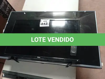 LOTE 443 - 01 TV 49” MARCA LG E 01 TV 32” MARCA PHILCO P/RETIRADA DE PEÇAS.  (NO ESTADO) ATENÇÃO! FAZER A VISITAÇÃO ANTES DE ARREMATAR, NÃO SABEMOS SE FUNCIONA. LEILÃO NÃO TEM GARANTIA E NEM DEVOLUÇÃO, SUJEITO A POSSÍVEIS AVARIAS VISÍVEIS/OCULTAS E/OU AUSÊNCIA DE COMPONENTES.