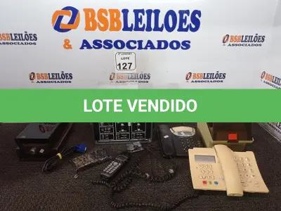 LOTE 127 - 01 CONTROLADOR DE ESTUFA, 01 TELEFONE FIXO E CAIXAS ORGANIZADORAS DE ESCRITÓRIO. (NO ESTADO) ATENÇÃO! FAZER A VISITAÇÃO ANTES DE ARREMATAR, NÃO SABEMOS SE FUNCIONA. LEILÃO NÃO TEM GARANTIA E NEM DEVOLUÇÃO, SUJEITO A POSSÍVEIS AVARIAS VISÍVEIS/OCULTAS E/OU AUSÊNCIA DE COMPONENTES.
