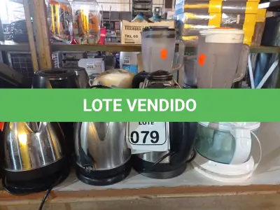 LOTE 079 - 08 CHALEIRAS ELÉTRICAS MARCAS E MODELOS DIVERSOS. (NO ESTADO) ATENÇÃO! FAZER A VISITAÇÃO ANTES DE ARREMATAR, NÃO SABEMOS SE FUNCIONA. LEILÃO NÃO TEM GARANTIA E NEM DEVOLUÇÃO, SUJEITO A POSSÍVEIS AVARIAS VISÍVEIS/OCULTAS E/OU AUSÊNCIA DE COMPONENTES.