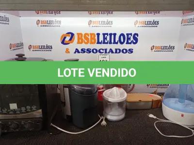 LOTE 103 - 02 MULTIPROCESSADORES DIVERSOS E 02 LIQUIDIFICADORES MARCAS E MODELOS DIVERSOS. (NO ESTADO) ATENÇÃO! FAZER A VISITAÇÃO ANTES DE ARREMATAR, NÃO SABEMOS SE FUNCIONA. LEILÃO NÃO TEM GARANTIA E NEM DEVOLUÇÃO, SUJEITO A POSSÍVEIS AVARIAS VISÍVEIS/OCULTAS E/OU AUSÊNCIA DE COMPONENTES.