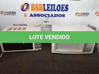 LOTE 091 - 02 MICRO-ONDAS PHILCO E ELECTROLUX S/PRATO. (NO ESTADO) ATENÇÃO! FAZER A VISITAÇÃO ANTES DE ARREMATAR, NÃO SABEMOS SE FUNCIONA. LEILÃO NÃO TEM GARANTIA E NEM DEVOLUÇÃO, SUJEITO A POSSÍVEIS AVARIAS VISÍVEIS/OCULTAS E/OU AUSÊNCIA DE COMPONENTES.