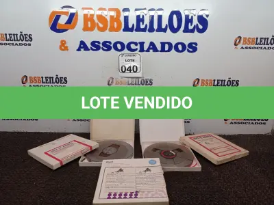 LOTE 040 - 05 FITAS P/GRAVADOR DE ROLOS ANTIGAS. (NO ESTADO) ATENÇÃO! FAZER A VISITAÇÃO ANTES DE ARREMATAR, NÃO SABEMOS SE FUNCIONA. LEILÃO NÃO TEM GARANTIA E NEM DEVOLUÇÃO, SUJEITO A POSSÍVEIS AVARIAS VISÍVEIS/OCULTAS E/OU AUSÊNCIA DE COMPONENTES.