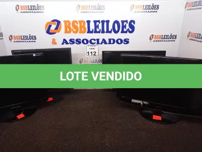 LOTE 112 - 04 MONITORES LCD MARCAS E MODELOS DIVERSOS. (NO ESTADO) ATENÇÃO! FAZER A VISITAÇÃO ANTES DE ARREMATAR, NÃO SABEMOS SE FUNCIONA. LEILÃO NÃO TEM GARANTIA E NEM DEVOLUÇÃO, SUJEITO A POSSÍVEIS AVARIAS VISÍVEIS/OCULTAS E/OU AUSÊNCIA DE COMPONENTES.
