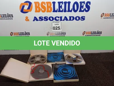 LOTE 025 - 05 FITAS P/GRAVADOR DE ROLOS ANTIGAS. (NO ESTADO) ATENÇÃO! FAZER A VISITAÇÃO ANTES DE ARREMATAR, NÃO SABEMOS SE FUNCIONA. LEILÃO NÃO TEM GARANTIA E NEM DEVOLUÇÃO, SUJEITO A POSSÍVEIS AVARIAS VISÍVEIS/OCULTAS E/OU AUSÊNCIA DE COMPONENTES.