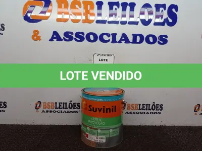 LOTE 147 - 01 LATA DE TINTA SUVINIL ESMALTE PREMIUM INTERIOR/EXTERIOR 3,6L NA COR VERMELHO BRILHANTE. (NO ESTADO) ATENÇÃO! FAZER A VISITAÇÃO ANTES DE ARREMATAR, NÃO SABEMOS SE FUNCIONA. LEILÃO NÃO TEM GARANTIA E NEM DEVOLUÇÃO, SUJEITO A POSSÍVEIS AVARIAS VISÍVEIS/OCULTAS E/OU AUSÊNCIA DE COMPONENTES.