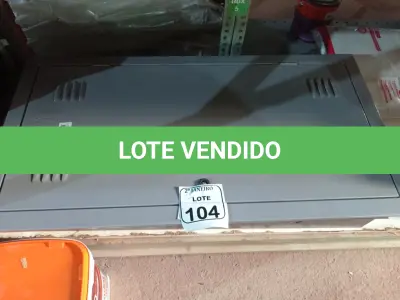 LOTE 104 - 01 QUADRO ELÉTRICO. (NO ESTADO) ATENÇÃO! FAZER A VISITAÇÃO ANTES DE ARREMATAR, NÃO SABEMOS SE FUNCIONA. LEILÃO NÃO TEM GARANTIA E NEM DEVOLUÇÃO, SUJEITO A POSSÍVEIS AVARIAS VISÍVEIS/OCULTAS E/OU AUSÊNCIA DE COMPONENTES.
