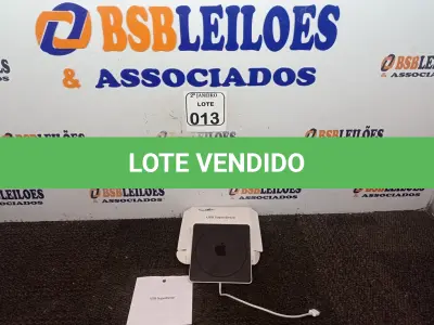LOTE 013 - 01 USB SUPER DRIVE MARCA APPLE. (NO ESTADO) ATENÇÃO! FAZER A VISITAÇÃO ANTES DE ARREMATAR, NÃO SABEMOS SE FUNCIONA. LEILÃO NÃO TEM GARANTIA E NEM DEVOLUÇÃO, SUJEITO A POSSÍVEIS AVARIAS VISÍVEIS/OCULTAS E/OU AUSÊNCIA DE COMPONENTES.