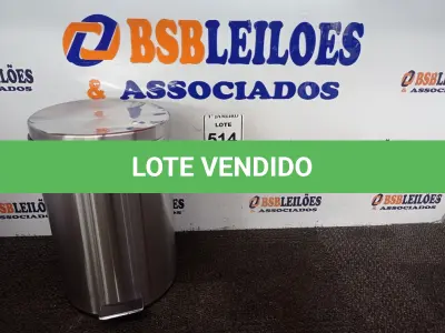 LOTE 514 - 01 LIXEIRA EM INOX 12L C/PEDAL MARCA MOOD. (NO ESTADO) ATENÇÃO! FAZER A VISITAÇÃO ANTES DE ARREMATAR, NÃO SABEMOS SE FUNCIONA. LEILÃO NÃO TEM GARANTIA E NEM DEVOLUÇÃO, SUJEITO A POSSÍVEIS AVARIAS VISÍVEIS/OCULTAS E/OU AUSÊNCIA DE COMPONENTES.