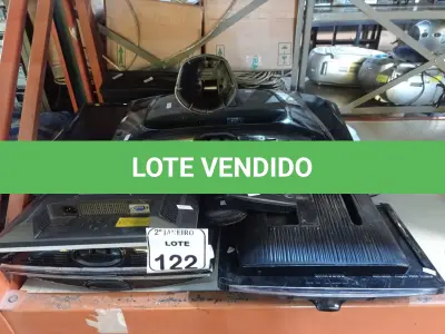 LOTE 122 - 07 MONITORES LCD MARCAS E MODELOS DIVERSOS P/RETIRADA DE PEÇAS. (NO ESTADO) ATENÇÃO! FAZER A VISITAÇÃO ANTES DE ARREMATAR, NÃO SABEMOS SE FUNCIONA. LEILÃO NÃO TEM GARANTIA E NEM DEVOLUÇÃO, SUJEITO A POSSÍVEIS AVARIAS VISÍVEIS/OCULTAS E/OU AUSÊNCIA DE COMPONENTES.
