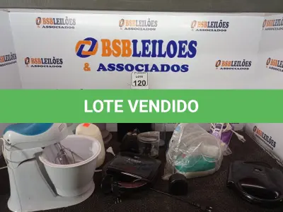 LOTE 120 - 02 FERROS DE PASSAR ROUPA, 02 SANDUICHEIRAS, 01 MULTIPROCESSADOR, 01 BATEDEIRA E MATERIAIS ELETRÔNICOS MARCAS E MODELOS DIVERSOS. (NO ESTADO) ATENÇÃO! FAZER A VISITAÇÃO ANTES DE ARREMATAR, NÃO SABEMOS SE FUNCIONA. LEILÃO NÃO TEM GARANTIA E NEM DEVOLUÇÃO, SUJEITO A POSSÍVEIS AVARIAS VISÍVEIS/OCULTAS E/OU AUSÊNCIA DE COMPONENTES.