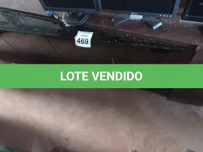 LOTE 469 - 01 ARMÁRIO BAIXO NA COR MARROM EM MADEIRA C/05 PORTAS. (NO ESTADO) ATENÇÃO! FAZER A VISITAÇÃO ANTES DE ARREMATAR, NÃO SABEMOS SE FUNCIONA. LEILÃO NÃO TEM GARANTIA E NEM DEVOLUÇÃO, SUJEITO A POSSÍVEIS AVARIAS VISÍVEIS/OCULTAS E/OU AUSÊNCIA DE COMPONENTES.