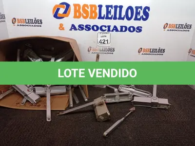 LOTE 421 - 01 LOTE C/DIVERSOS AMORTECEDORES P/PORTA. (NO ESTADO) ATENÇÃO! FAZER A VISITAÇÃO ANTES DE ARREMATAR, NÃO SABEMOS SE FUNCIONA. LEILÃO NÃO TEM GARANTIA E NEM DEVOLUÇÃO, SUJEITO A POSSÍVEIS AVARIAS VISÍVEIS/OCULTAS E/OU AUSÊNCIA DE COMPONENTES.