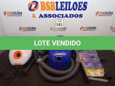 LOTE 161 - 02 ASPIRADORES DE PÓ MARCA BRITÂNIA E ARNO. (NO ESTADO) ATENÇÃO! FAZER A VISITAÇÃO ANTES DE ARREMATAR, NÃO SABEMOS SE FUNCIONA. LEILÃO NÃO TEM GARANTIA E NEM DEVOLUÇÃO, SUJEITO A POSSÍVEIS AVARIAS VISÍVEIS/OCULTAS E/OU AUSÊNCIA DE COMPONENTES.