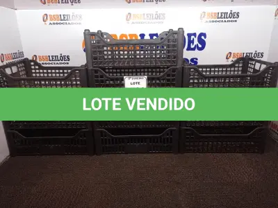 LOTE 170 - 10 CESTOS EM PLÁSTICO. (NO ESTADO) ATENÇÃO! FAZER A VISITAÇÃO ANTES DE ARREMATAR, NÃO SABEMOS SE FUNCIONA. LEILÃO NÃO TEM GARANTIA E NEM DEVOLUÇÃO, SUJEITO A POSSÍVEIS AVARIAS VISÍVEIS/OCULTAS E/OU AUSÊNCIA DE COMPONENTES.