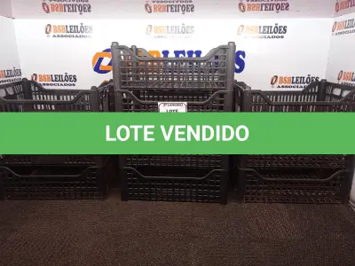 LOTE 050 - 10 CESTOS EM PLÁSTICO. (NO ESTADO) ATENÇÃO! FAZER A VISITAÇÃO ANTES DE ARREMATAR, NÃO SABEMOS SE FUNCIONA. LEILÃO NÃO TEM GARANTIA E NEM DEVOLUÇÃO, SUJEITO A POSSÍVEIS AVARIAS VISÍVEIS/OCULTAS E/OU AUSÊNCIA DE COMPONENTES.