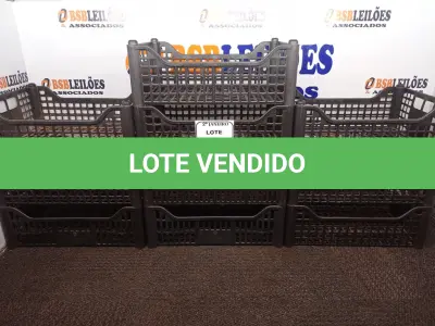 LOTE 170 - 10 CESTOS EM PLÁSTICO. (NO ESTADO) ATENÇÃO! FAZER A VISITAÇÃO ANTES DE ARREMATAR, NÃO SABEMOS SE FUNCIONA. LEILÃO NÃO TEM GARANTIA E NEM DEVOLUÇÃO, SUJEITO A POSSÍVEIS AVARIAS VISÍVEIS/OCULTAS E/OU AUSÊNCIA DE COMPONENTES.