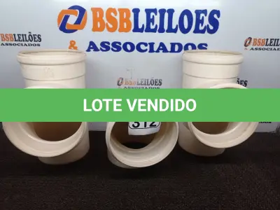 LOTE 312 - 02 TE DE PVC 90° 200 DN E 01 JOELHO DE 200DN PARA ESGOTO. (NO ESTADO) ATENÇÃO! FAZER A VISITAÇÃO ANTES DE ARREMATAR, NÃO SABEMOS SE FUNCIONA. LEILÃO NÃO TEM GARANTIA E NEM DEVOLUÇÃO, SUJEITO A POSSÍVEIS AVARIAS VISÍVEIS/OCULTAS E/OU AUSÊNCIA DE COMPONENTES.